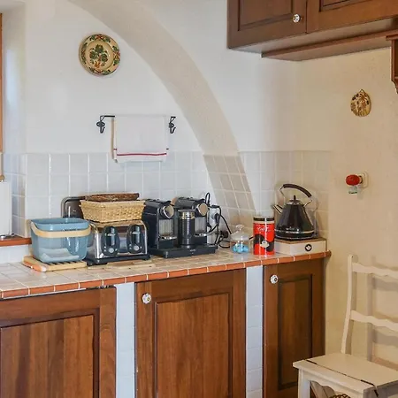 Holiday home Stunning In Balatonzolos W/ Sauna, Wifi And 6 Bedrooms Balatonszolos
