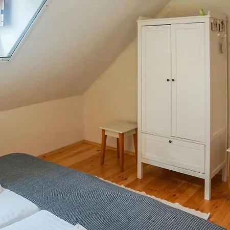 Stunning In Balatonzolos W/ Sauna, Wifi And 6 Bedrooms *