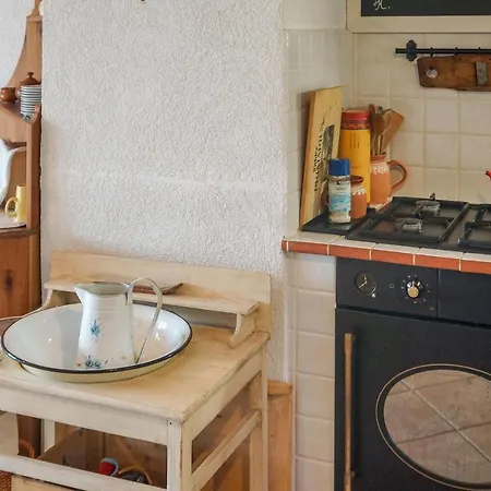 Stunning In Balatonzolos W/ Sauna, Wifi And 6 Bedrooms *